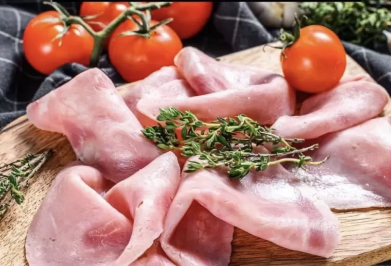 JAMBON à L'OS - origine France - à La Londe Les Maures, La Londe-les-Maures, Le Boucher Varois